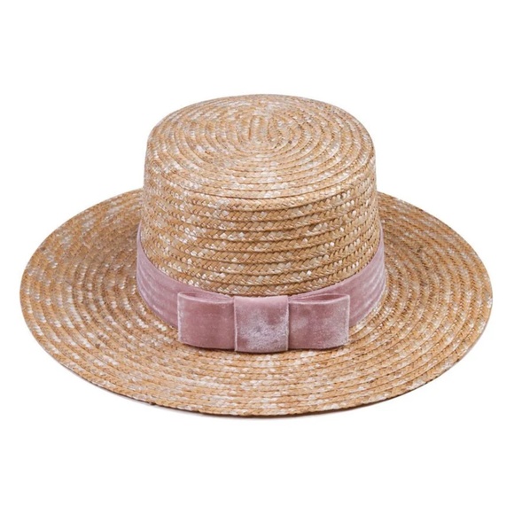 LACK OF COLOR - Picture 4 of 5